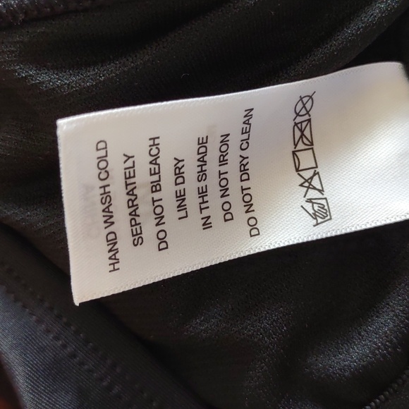 NWT Meet. Curve 4X Black Ruched One Piece Swimsuit - Picture 13 of 13